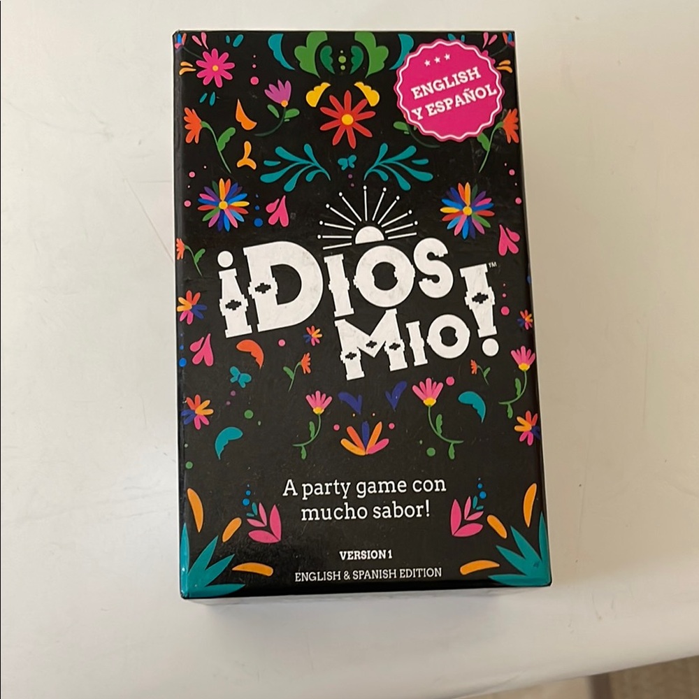 ¡Dios Mío! Bilingual Party Game